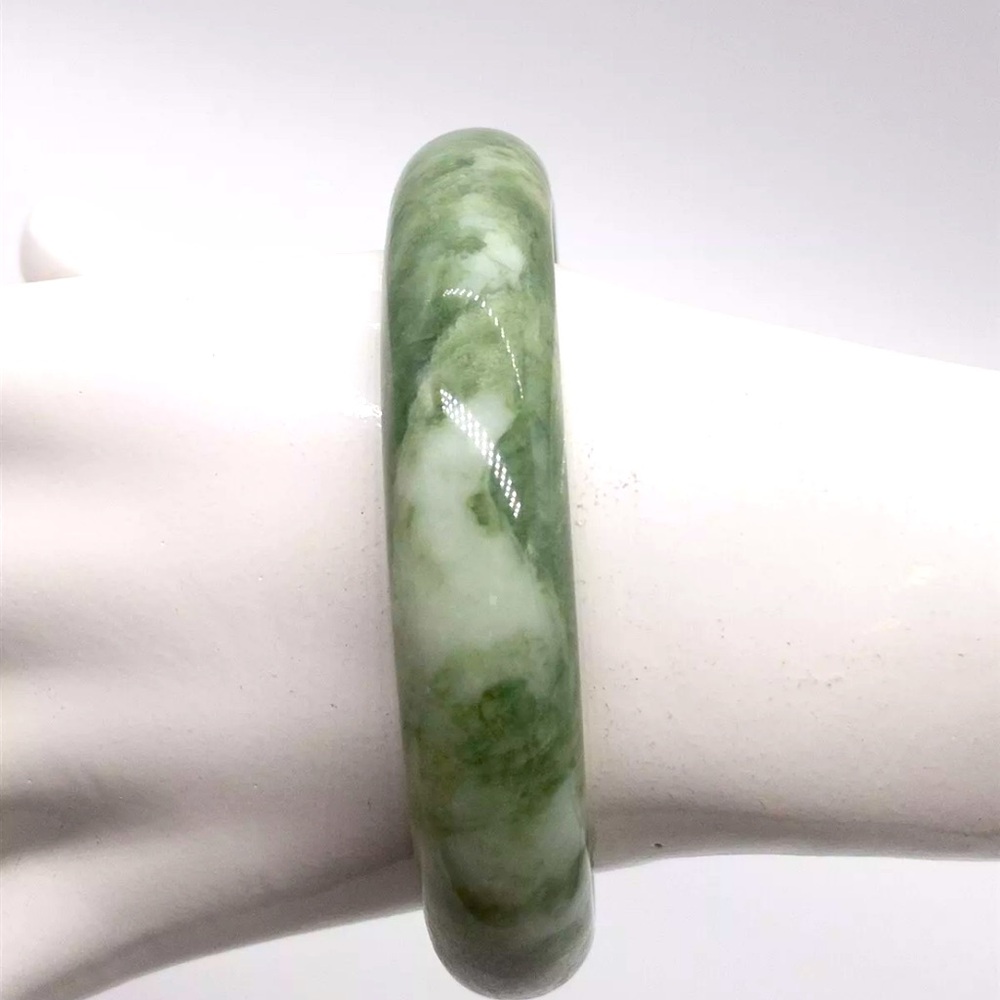 Estate $3000 white and green jade bracelet/bangle